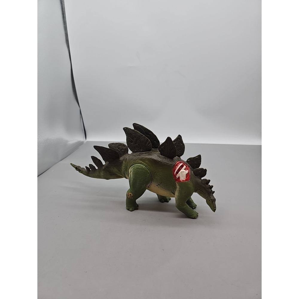Vintage Kenner Jurassic Park Stegosaurus JP 24 Battle Wound Dinosaur Figure 1993